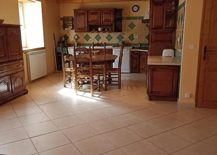 Mas De La Fontaine Bed and breakfast